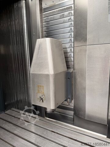 Обрабатывающий центр - универсальный DMG MORI DMF 260