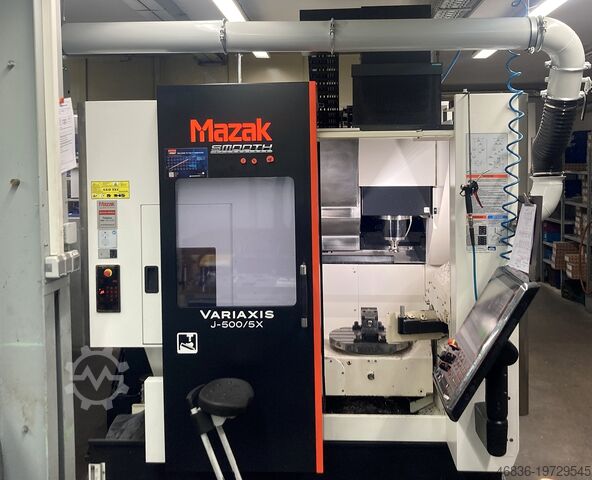 5-осевой обрабатывающий центр / компактный / в отличном состоянии Mazak VARIAXIS J-500/5X
