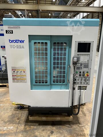 Обрабатывающий центр Brother TC-22A