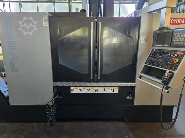 Вертикальный обрабатывающий центр TOYODA FV1165