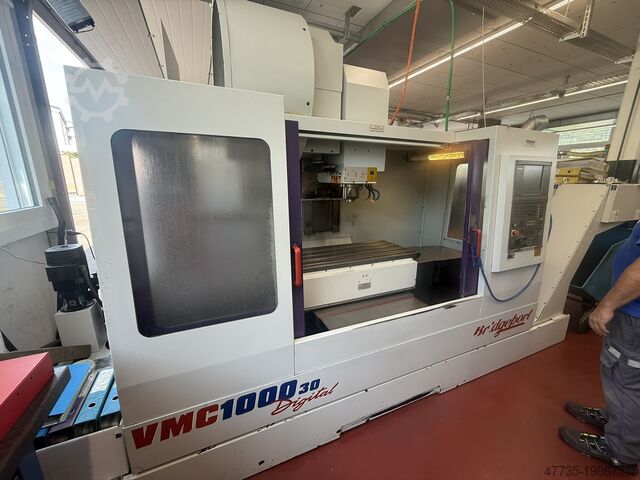 Вертикальный обрабатывающий центр с ЧПУ BRIDGEPORT VMC 1000 30