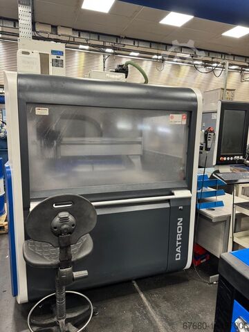 Вертикальный обрабатывающий центр Datron M8 Cube A