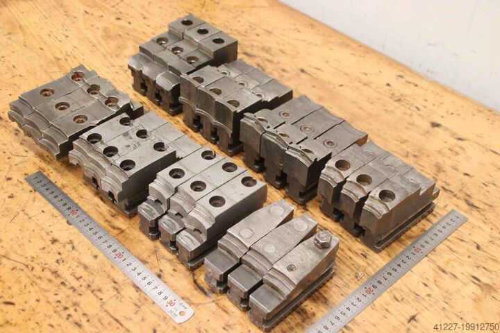 Сменные губки 8 комплектов Forkardt Breite 32 mm  schrägverzahnt