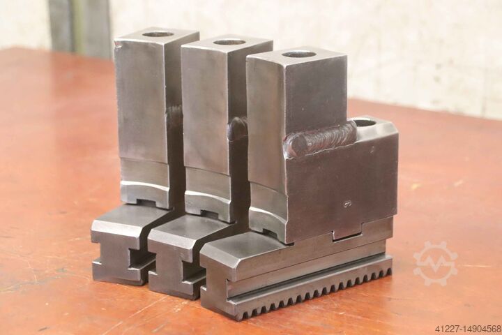 Сменные губки Forkardt** Breite 45 mm  schrägverzahnt