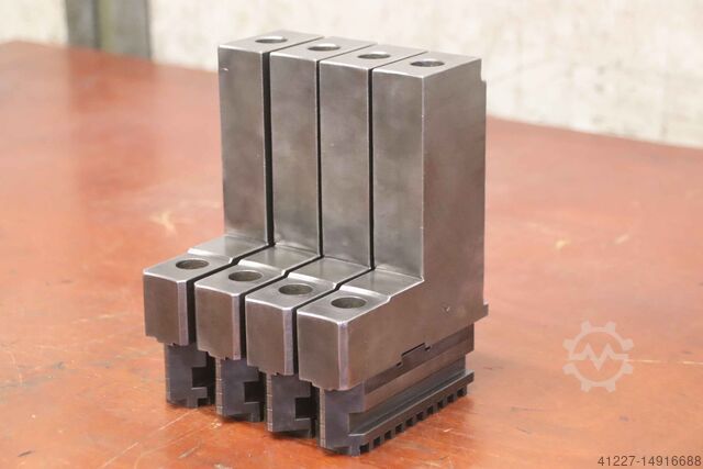 Четырехкулачковый патрон со сменными губками unbekannt Breite 32 mm