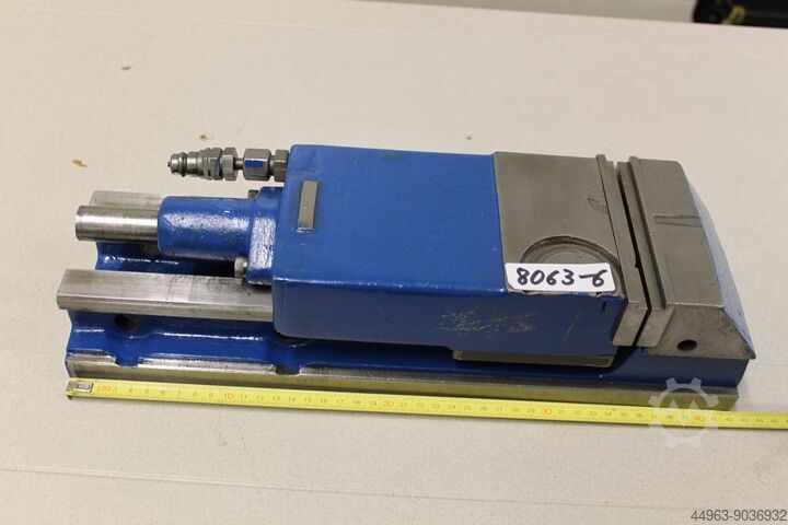 Зажим заготовки - тиски KESEL Spannstock,hydraulisch