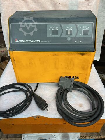 Зарядное устройство Timetronic Typ E230VG24/50B-ETIS