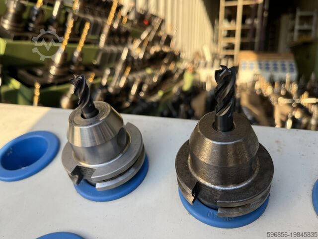 Держатели GARANT SK40-12-50 с фрезами VHM · Ø12 мм · G2.5 · 25 000 об/мин Oprawki GARANT SK40-12-50 z frezami VHM · Ø12 mm · G2.5 · 25 000 rpm Oprawki GARANT SK40-12-50 z frezami VHM · Ø12 mm · G2.5 · 25 000 rpm