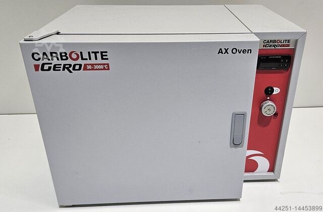 шкаф для нагрева / сушильный шкаф с принудительной вентиляцией воздуха Carbolite Gero AX30 + R38
