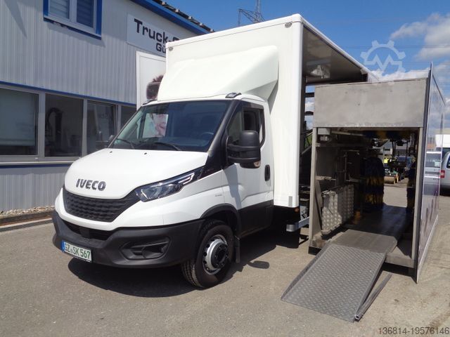Кастомизированный фургон IVECO Daily 70C18 EINKAUFSWAGENWASCHANLAGE