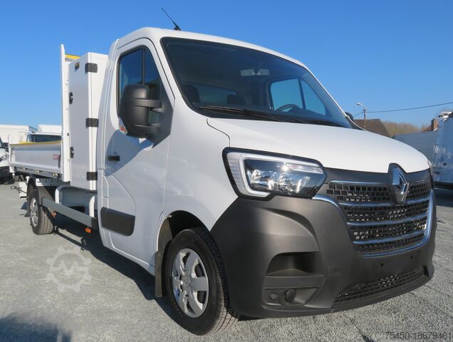 самосвал Renault Master