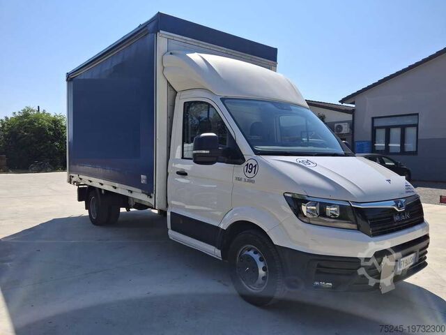 тентованный фургон MAN TGE 3.180