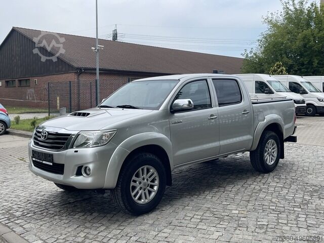 Пикап toyota Hilux 4x4 Double Cab 2.5 D-4D