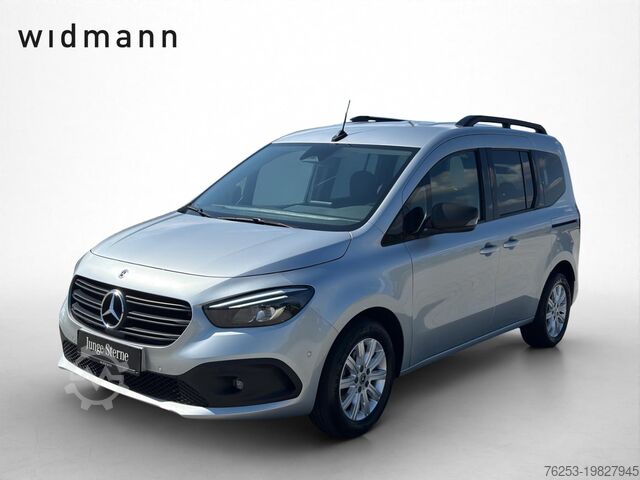 Минибус Mercedes-Benz Citan 113 Tourer PRO LED PDC KlimaA Navi FLA