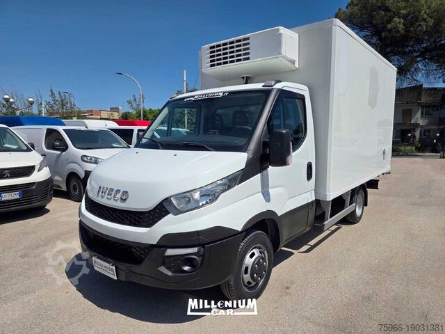 рефрижераторный фургон IVECO 35-15 CELLA 3,90 FRC PARATIA