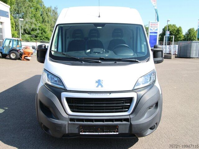 Фургон с высокой крышей Peugeot Boxer 2.0 BlueHDi Premium L4H2 KAMERA+TEMPOMAT