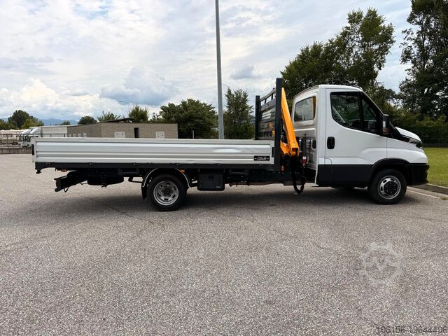 фиксированный корпус с краном Iveco Daily 35