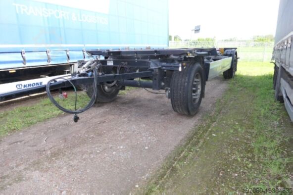 Сменный кузов с коробчатым кузовом Krone BDF Lafette