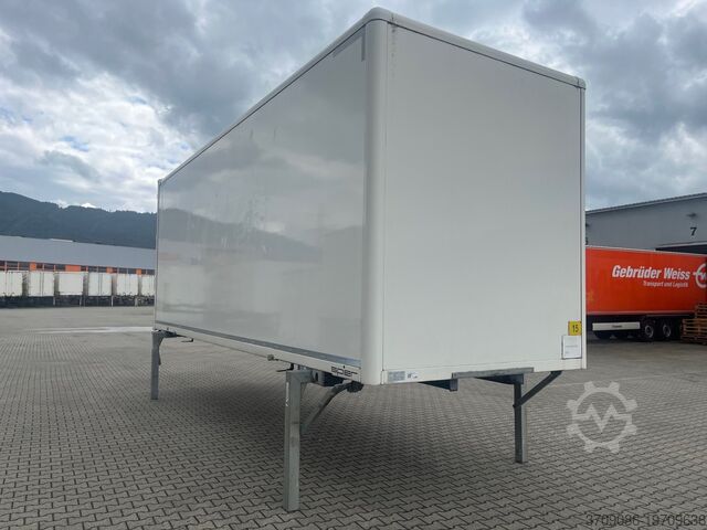 Сменный кузов с коробчатым кузовом Spier 8WK745