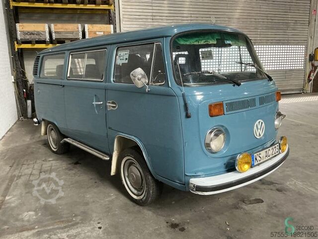 Volkswagen T2 1972 года Volkswagen T2 T