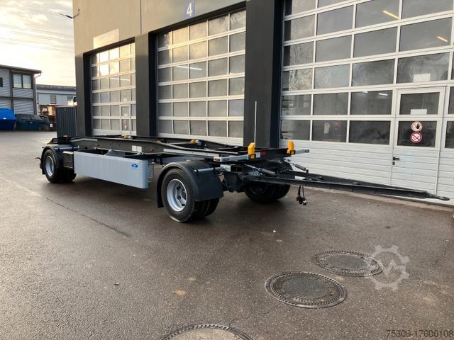 Прицеп  Schlittenanhänger 20 S