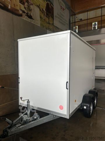 Тентованный прицеп BÖCKMANN AT1 2 Achs Koffer Anhänger Bj 2015