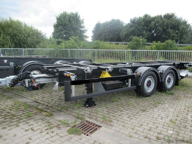 Прицеп с обменяемым шасси KRONE ZZ  Tandem- BDF- Wechselanhänger mit Ladebordwand