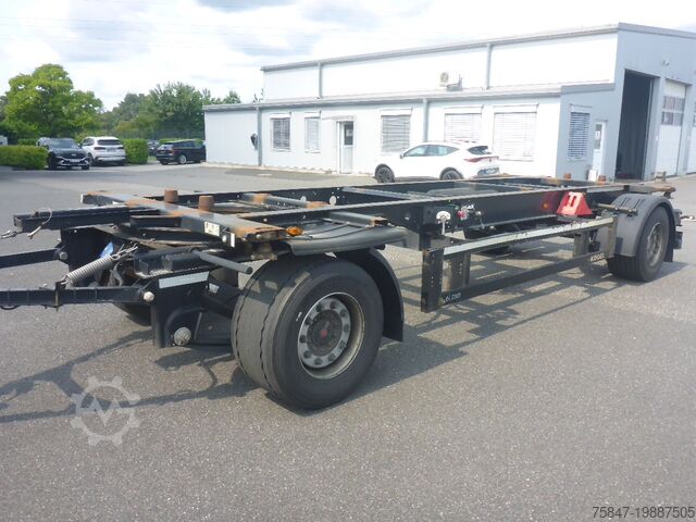 Сменное шасси прицепа Kögel AW 18 - 19.5 Jumbo Drehschemel