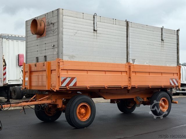 Трёхсторонний самосвальный прицеп KÄSSBOHRER 3 - Seiten Kipper Blattfederung + Zusatzaufbau