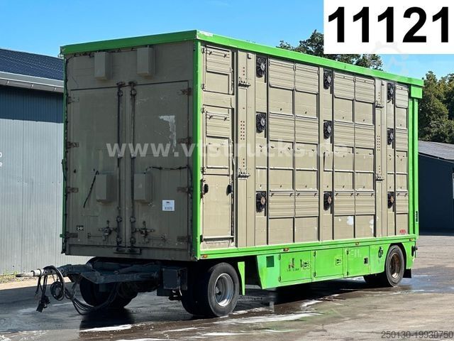 Прицеп для перевозки лошадей Finkl FINKL VA18 3.Stock Viehanhänger, Hubdach