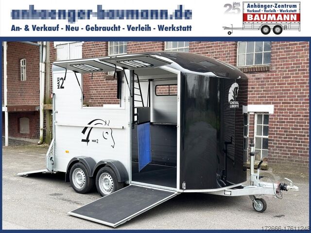 Прицеп для лошадей Cheval Liberte MAXI 2 SCHRÄGSTEHER SCHWARZ 378X181X240CM 2600KG