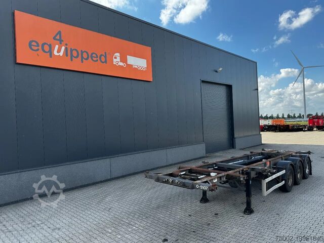 Контейнерные перевозки Desot 20FT/30FT ADR-Chassis, liftaxle, 5 twistlocks a...