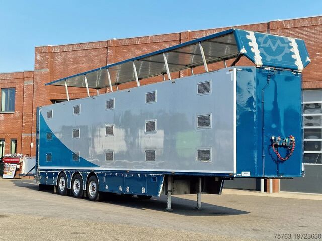 Перевозка крупного рогатого скота CUPPERS Boone construct - 3 deck livestock trailer - Ve...