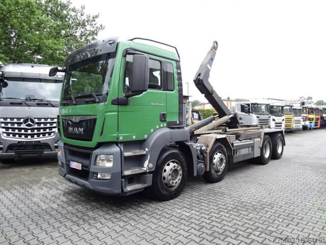 Самосвал MAN TGS 35.440 8X4 BB VDL Haken