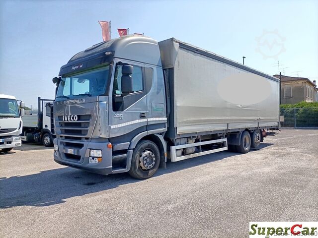 грузовик с бортовой платформой и тентом Iveco STRALIS 260S42