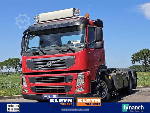 Шасси с кабиной VOLVO FM 11.330 6X2 MANUAL WB460