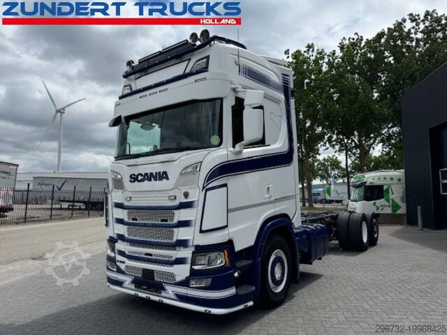 Шасси с кабиной Scania S 500 6X2 CHASSIS,RETARDER, 3 TANKS