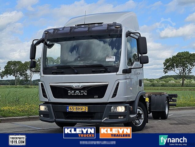 Шасси с кабиной MAN 7.180 TGL BL AIRCO WB 360