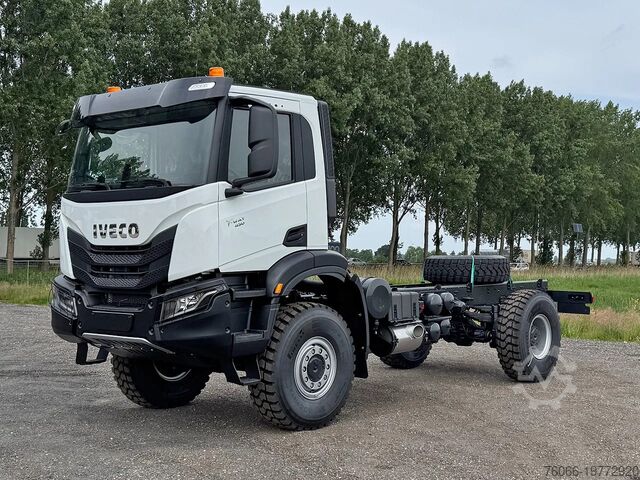 Шасси с кабиной Iveco T-Way AD190T43WH-4500 AT Chassis Cabin (14 units)