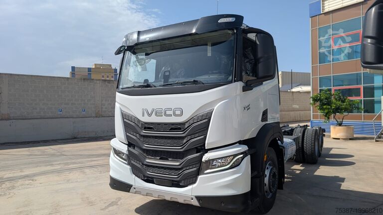 шасси грузовика IVECO XWAY 260S54