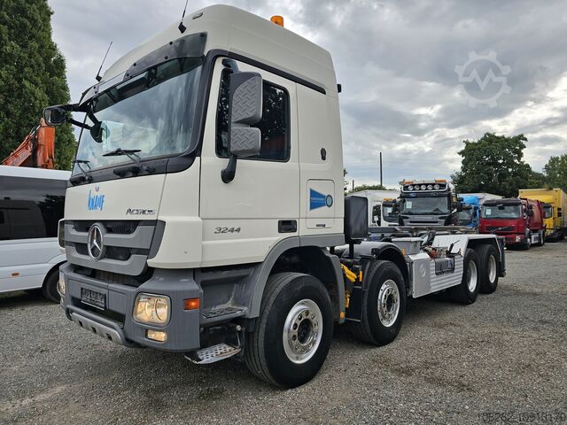 Рулонный самосвал Mercedes-Benz Actros LK 3244 MP3 8x4 Lenkachse