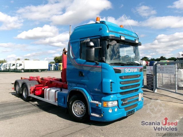 Крюковой мусоровоз Scania R 440 LB6x2*4HNA Meiller RK 20.70