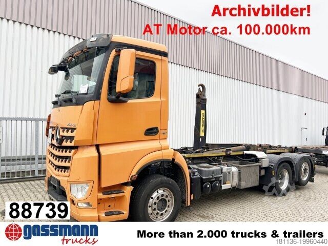 Крюковой мусоровоз Mercedes-Benz Arocs 2552 L 6x2, Lenk-/Liftachse