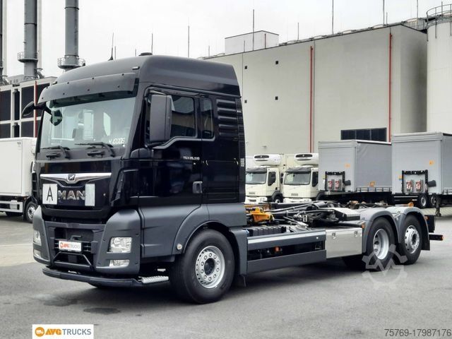 Крюковой мусоровоз MAN 26.510 TGX 6X2-4 Lenkachse Retarder Standklima