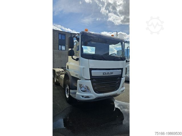 Крюковой мусоровоз DAF CF 440 F Abrollkipper 6x2 HYVA ARK 20.53.S*FUNK