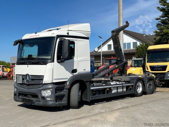 Крюковой мусоровоз MERCEDES-BENZ Actros 2543 L 6x2 Abrollkipper MeillerLenk/Lift