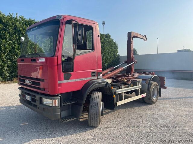 Крюковой мусоровоз FIAT IVECO EUROCARGO 150E23