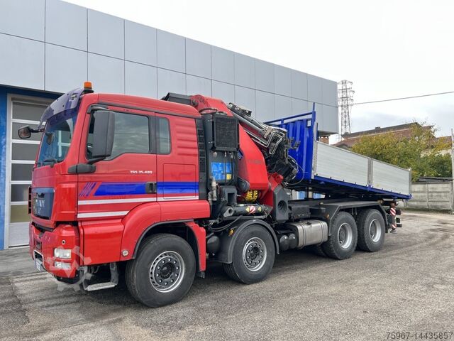 трехсторонний самосвал с краном MAN TGS 35.480
