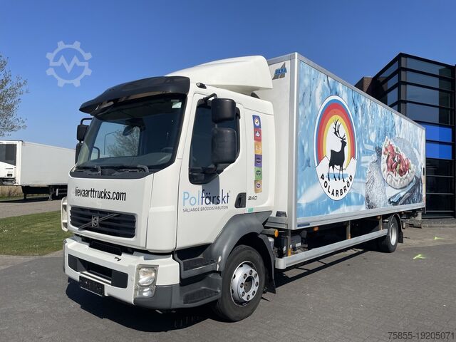 Чемодан Volvo FL240 Closed Box / Loading Lift / 157.000 KM