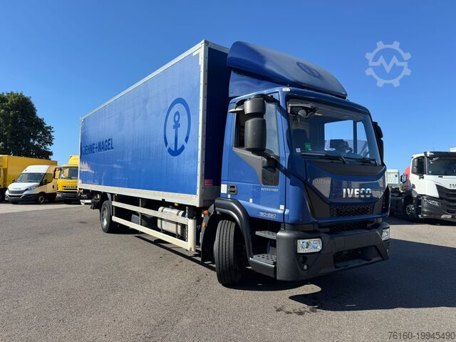 Фургон с выдвижной подъемной платформой Iveco EUROCARGO 160E25P